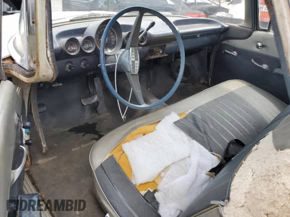 1960 Chevrolet El Camino с VIN 01180B145249, выставлен на аукционе Copart как лот 70836705 с пробегом 24 044 миль миль и Списание • Salvage title. История ставок и продаж доступна на DreamBid. Изображение 8.