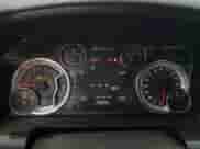 2016 Ram 1500 Outdoorsman z VIN 1C6RR7LG6GS220005, wystawiony jako Copart lot #81497725 z przebiegiem 137 438 mil mil oraz Szkoda całkowita • Salvage title. Historia ofert i sprzedaży dostępna na DreamBid. Obrazek 9.