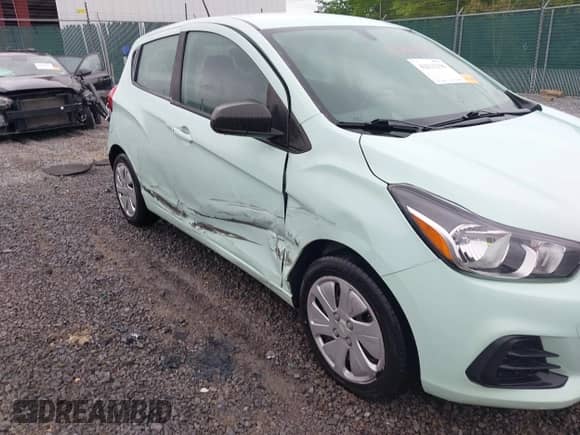 2018 Chevrolet Spark LS с VIN KL8CB6SA8JC470530, выставлен на аукционе IAAI как лот 42211236 с пробегом 107 195 миль миль и . История ставок и продаж доступна на DreamBid. Изображение 17.