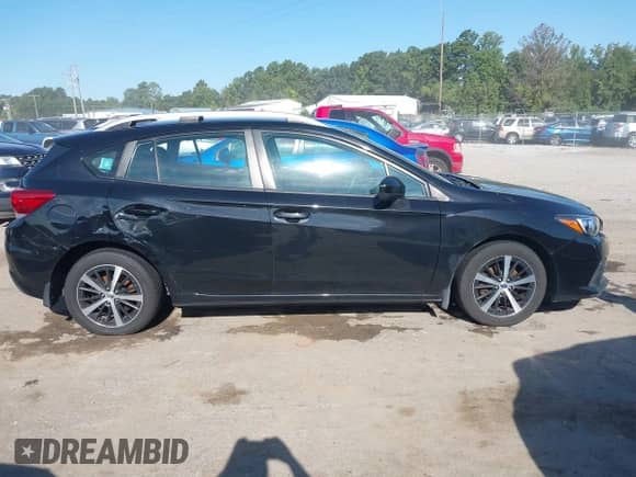 2021 Subaru Impreza Premium с VIN 4S3GTAV66M3714986, выставлен на аукционе IAAI как лот 43088637 с пробегом 170 875 миль миль и . История ставок и продаж доступна на DreamBid. Изображение 13.