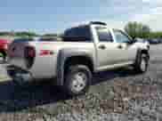 2006 Chevrolet Colorado 3LT z VIN 1GCDS136368227484, wystawiony jako Copart lot #52437455 z przebiegiem 131 457 mil mil oraz Szkoda całkowita • Salvage title. Historia ofert i sprzedaży dostępna na DreamBid. Obrazek 3.