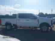 2023 Ford F-250 XL с VIN 1FT7W2BN6PEC57985, выставлен на аукционе IAAI как лот 42641246 с пробегом 30 355 миль миль и . История ставок и продаж доступна на DreamBid. Изображение 14.