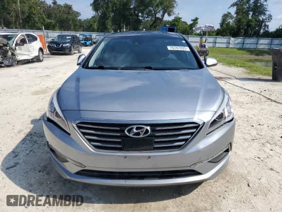 2015 Hyundai Sonata Limited с VIN 5NPE34AF5FH029075, выставлен на аукционе Copart как лот 70747225 с пробегом 86 947 миль миль и Списание • Salvage title. История ставок и продаж доступна на DreamBid. Изображение 5.