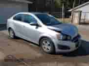 2013 Chevrolet Sonic LT с VIN 1G1JC5SH6D4213781, выставлен на аукционе IAAI как лот 43241459 с пробегом 110 179 миль миль и . История ставок и продаж доступна на DreamBid. Изображение 1.