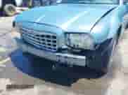 2009 Chrysler 300 Touring с VIN 2C3LA53VX9H565920, выставлен на аукционе IAAI как лот 42303638 с пробегом 153 515 миль миль и . История ставок и продаж доступна на DreamBid. Изображение 6.