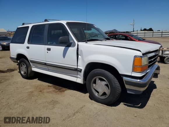 1993 Ford Explorer Eddie Bauer z VIN 1FMDU32X3PUD03757, wystawiony jako Copart lot #66164595 z przebiegiem 41 012 mil mil oraz Szkoda całkowita • Salvage title. Historia ofert i sprzedaży dostępna na DreamBid. Obrazek 4.
