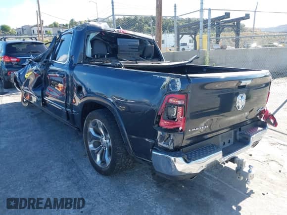 2019 Ram 1500 Limited z VIN 1C6SRFHT8KN839939, wystawiony jako IAAI lot #42225074 z przebiegiem Nie podano mil oraz . Historia ofert i sprzedaży dostępna na DreamBid. Obrazek 3.