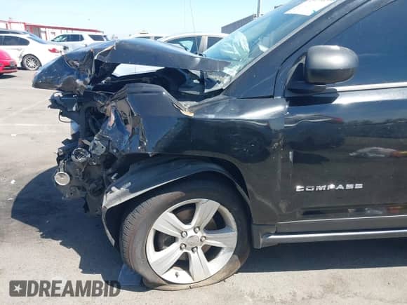 2014 Jeep Compass Sport с VIN 1C4NJCBB6ED531657, выставлен на аукционе IAAI как лот 43039659 с пробегом 177 242 миль миль и . История ставок и продаж доступна на DreamBid. Изображение 14.