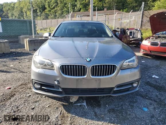 2016 BMW 5 Series 528i xDrive с VIN WBA5A7C53GG150461, выставлен на аукционе Copart как лот 80065675 с пробегом 185 705 миль миль и Чистый • Clean title. История ставок и продаж доступна на DreamBid. Изображение 5.