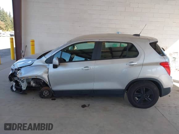 2020 Chevrolet Trax LS с VIN KL7CJNSB9LB325564, выставлен на аукционе IAAI как лот 43292062 с пробегом 66 556 миль миль и . История ставок и продаж доступна на DreamBid. Изображение 15.