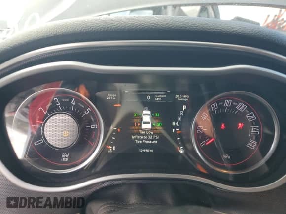 2017 Dodge Challenger SXT Plus с VIN 2C3CDZAG0HH665560, выставлен на аукционе Copart как лот 80188095 с пробегом 129 490 миль миль и Списание • Salvage title. История ставок и продаж доступна на DreamBid. Изображение 9.