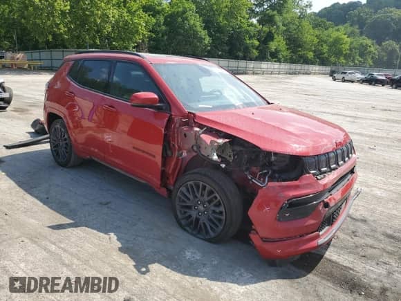 2022 Jeep Compass (RED) Edition with VIN 3C4NJDCB2NT189557, listed as a Copart auction lot 63570875 with 52,286 mi miles and Salvage title. Bid and sale history available at DreamBid. Image 4.