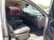 2012 GMC Sierra 1500 SLE z VIN 1GTR1VE0XCZ340184, wystawiony jako IAAI lot #42595938 z przebiegiem 209 292 mil mil oraz . Historia ofert i sprzedaży dostępna na DreamBid. Obrazek 5.