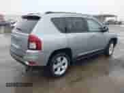 2017 Jeep Compass Sport с VIN 1C4NJCBA7HD124023, выставлен на аукционе IAAI как лот 41436187 с пробегом Не указан миль и . История ставок и продаж доступна на DreamBid. Изображение 4.
