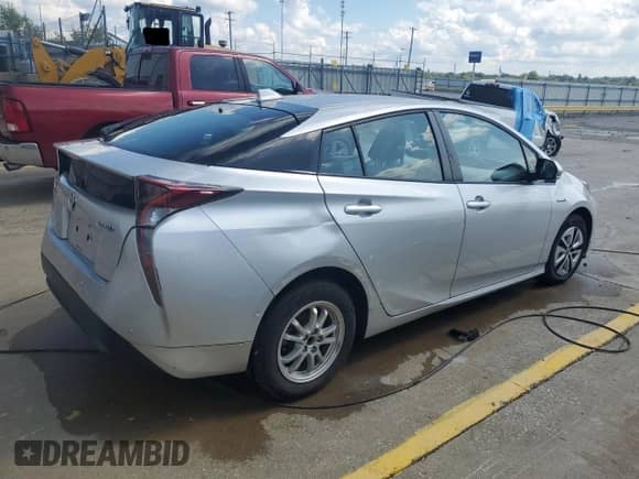2018 Toyota Prius Two с VIN JTDKARFU7J3554673, выставлен на аукционе Copart как лот 80738925 с пробегом 49 737 миль миль и На запчасти • Non repairable. История ставок и продаж доступна на DreamBid. Изображение 3.