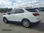 2022 Chevrolet Equinox LT z VIN 3GNAXKEVXNL265767, wystawiony jako Copart lot #81976455 z przebiegiem 50 005 mil mil oraz Szkoda całkowita • Salvage title. Historia ofert i sprzedaży dostępna na DreamBid. Obrazek 2.