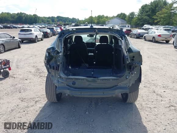 2025 Chevrolet Trax LT с VIN KL77LHEP1SC213080, выставлен на аукционе IAAI как лот 42992895 с пробегом 1 802 миль миль и . История ставок и продаж доступна на DreamBid. Изображение 16.