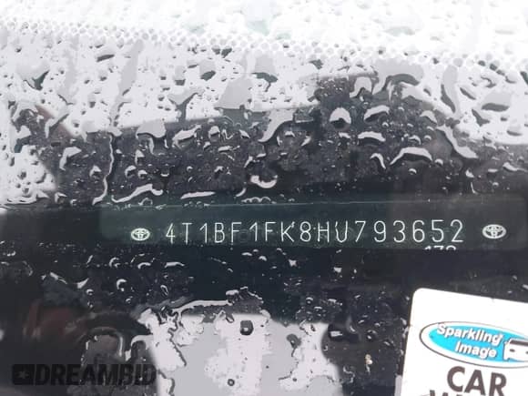 2017 Toyota Camry XLE z VIN 4T1BF1FK8HU793652, wystawiony jako IAAI lot #43517495 z przebiegiem 116 318 mil mil oraz . Historia ofert i sprzedaży dostępna na DreamBid. Obrazek 9.