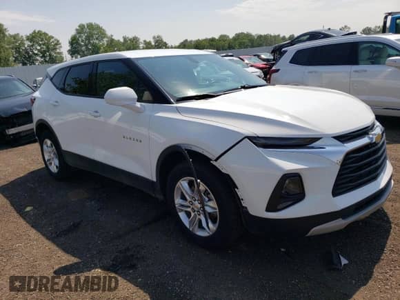 2020 Chevrolet Blazer LT z VIN 3GNKBCR42LS712590, wystawiony jako Copart lot #60539095 z przebiegiem 43 309 mil mil oraz Szkoda całkowita • Salvage title. Historia ofert i sprzedaży dostępna na DreamBid. Obrazek 4.