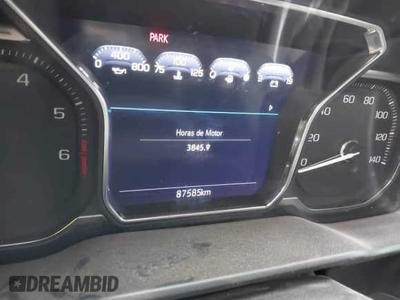 2020 GMC Sierra 1500 Denali z VIN 3GTU9FED7LG164867, wystawiony jako IAAI lot #41073863 z przebiegiem 87 585 mil mil oraz . Historia ofert i sprzedaży dostępna na DreamBid. Obrazek 7.