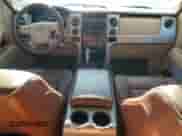 2012 Ford F-150 XL с VIN 1FTFW1ET2CKD88441, выставлен на аукционе Copart как лот 69252895 с пробегом 122 749 миль миль и Списание • Salvage title. История ставок и продаж доступна на DreamBid. Изображение 8.