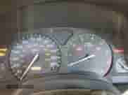 2000 Saturn SL with VIN 1G8ZK5271YZ182706, listed as a Copart auction lot 70810135 with 180,566 mi miles and Salvage title. Bid and sale history available at DreamBid. Image 9.