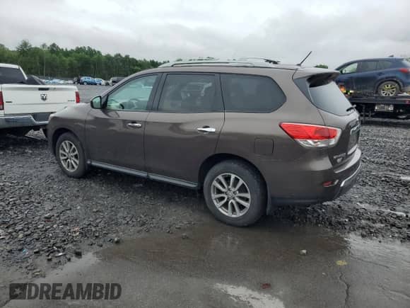 2016 Nissan Pathfinder S with VIN 5N1AR2MM2GC668423, listed as a Copart auction lot 61051085 with Not provided miles and Salvage title. Bid and sale history available at DreamBid. Image 2.