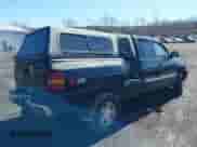 2003 GMC Sierra 1500 SLT z VIN 1GTEK19TX3Z135909, wystawiony jako IAAI lot #41821797 z przebiegiem 48 328 mil mil oraz . Historia ofert i sprzedaży dostępna na DreamBid. Obrazek 4.