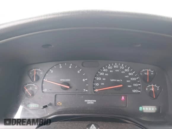 2002 Dodge Dakota с VIN 1B7GL12X82S682462, выставлен на аукционе IAAI как лот 43037033 с пробегом 139 950 миль миль и . История ставок и продаж доступна на DreamBid. Изображение 7.