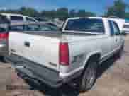 1998 GMC Sierra 1500 с VIN 2GTEK19R3W1524408, выставлен на аукционе IAAI как лот 42818740 с пробегом 300 687 миль миль и . История ставок и продаж доступна на DreamBid. Изображение 4.