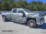 2024 Chevrolet Silverado 3500HD LT с VIN 1GC4YTEY0RF395947, выставлен на аукционе Copart как лот 76929794 с пробегом 14 043 миль миль и Чистый • Clean title. История ставок и продаж доступна на DreamBid. Изображение 4.