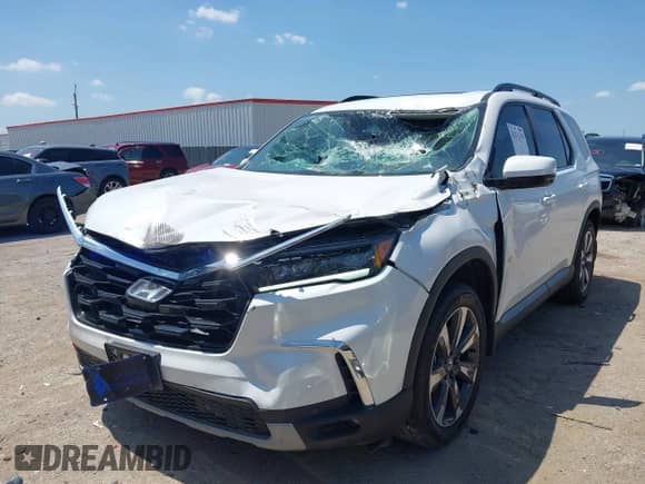 2025 Honda Pilot Touring с VIN 5FNYG2H76SB030457, выставлен на аукционе IAAI как лот 42471743 с пробегом 3 132 миль миль и . История ставок и продаж доступна на DreamBid. Изображение 2.