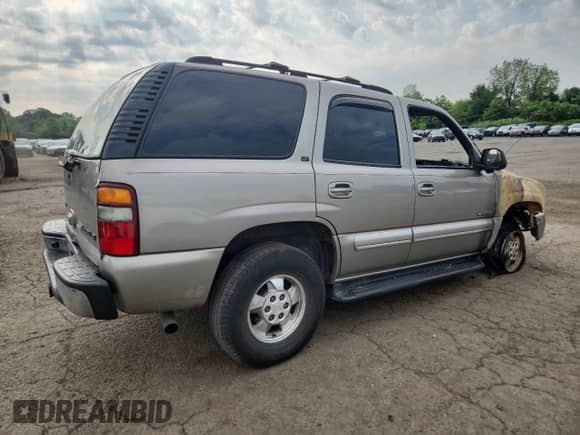 2002 Chevrolet Tahoe LT with VIN 1GNEK13Z72J171249, listed as a Copart auction lot 66718915 with Not provided miles and Non repairable. Bid and sale history available at DreamBid. Image 3.