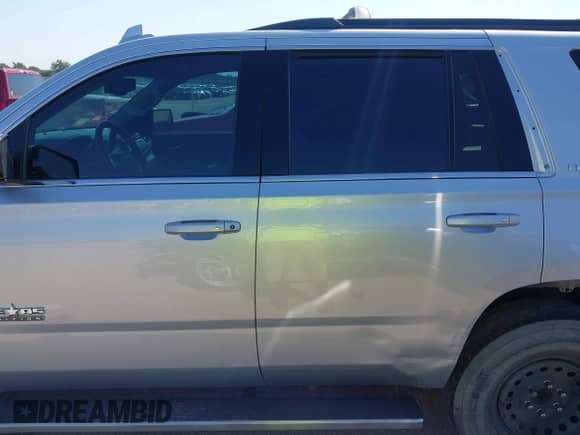 2017 Chevrolet Tahoe LT с VIN 1GNSCBKC0HR152944, выставлен на аукционе IAAI как лот 43129484 с пробегом 115 430 миль миль и . История ставок и продаж доступна на DreamBid. Изображение 15.