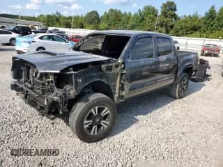 2019 Toyota Tacoma SR5 with VIN 3TMAZ5CN3KM081820, listed as a Copart auction lot 67912235 with Not provided miles and Salvage title. Bid and sale history available at DreamBid. Image 1.