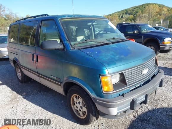 1994 Chevrolet Astro с VIN 1GNDM19W5RB209701, выставлен на аукционе IAAI как лот 43391439 с пробегом 112 963 миль миль и . История ставок и продаж доступна на DreamBid. Изображение 1.