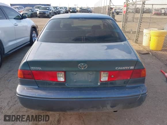 2001 Toyota Camry CE with VIN 4T1BG22K61U856097, listed as a IAAI auction lot 43319135 with Not provided miles and . Bid and sale history available at DreamBid. Image 16.