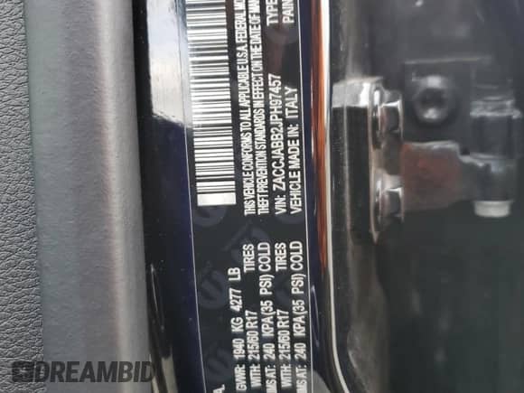 2018 Jeep Renegade Latitude with VIN ZACCJABB2JPH97457, listed as a Copart auction lot 84994015 with 60,121 mi miles and Salvage title. Bid and sale history available at DreamBid. Image 12.
