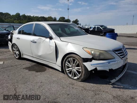 2012 Hyundai Genesis 3.8L с VIN KMHGC4DD3CU181064, выставлен на аукционе Copart как лот 80757045 с пробегом Не указан миль и Списание • Salvage title. История ставок и продаж доступна на DreamBid. Изображение 4.