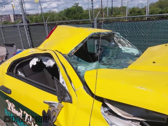 2020 Ram 1500 Tradesman с VIN 3C6JR6DTXLG144065, выставлен на аукционе IAAI как лот 42597606 с пробегом 81 356 миль миль и . История ставок и продаж доступна на DreamBid. Изображение 6.