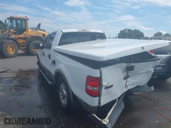 2005 Ford F-150 XLT с VIN 1FTPW12525KB72649, выставлен на аукционе IAAI как лот 42903440 с пробегом 384 030 миль миль и . История ставок и продаж доступна на DreamBid. Изображение 3.