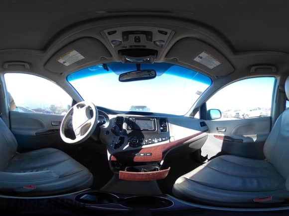 2013 Toyota Sienna XLE AAS with VIN 5TDYK3DC3DS308298, listed as a IAAI auction lot 41292280 with 165,638 mi miles and . Bid and sale history available at DreamBid. Image 18.