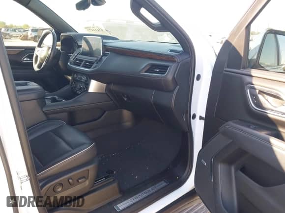 2021 Chevrolet Suburban Premier с VIN 1GNSCFKD5MR133185, выставлен на аукционе IAAI как лот 43431977 с пробегом 85 490 миль миль и . История ставок и продаж доступна на DreamBid. Изображение 5.