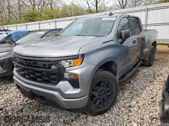 2024 Chevrolet Silverado 1500 Custom с VIN 1GCRDBEKXRZ335387, выставлен на аукционе Copart как лот 48989085 с пробегом 6 027 миль миль и Списание • Salvage title. История ставок и продаж доступна на DreamBid. Изображение 1.