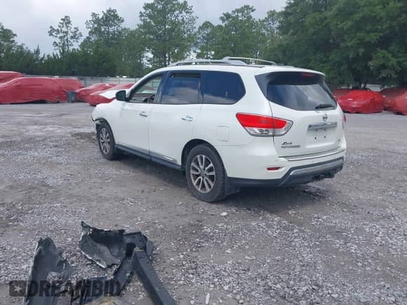 2015 Nissan Pathfinder SV с VIN 5N1AR2MN1FC707123, выставлен на аукционе IAAI как лот 42525435 с пробегом 144 006 миль миль и . История ставок и продаж доступна на DreamBid. Изображение 3.