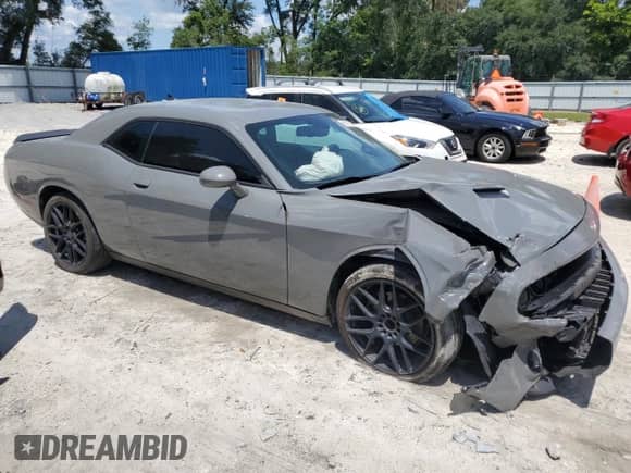 2017 Dodge Challenger SXT Plus с VIN 2C3CDZAG0HH555480, выставлен на аукционе Copart как лот 65211604 с пробегом 162 476 миль миль и Списание • Salvage title. История ставок и продаж доступна на DreamBid. Изображение 4.