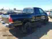 2008 Toyota Tacoma z VIN 5TETX22N88Z571387, wystawiony jako IAAI lot #43348183 z przebiegiem 181 818 mil mil oraz . Historia ofert i sprzedaży dostępna na DreamBid. Obrazek 4.