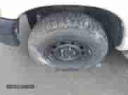 2007 Dodge 1500 ST z VIN 1D7HU18P57J590379, wystawiony jako IAAI lot #41753511 z przebiegiem 208 080 mil mil oraz . Historia ofert i sprzedaży dostępna na DreamBid. Obrazek 6.