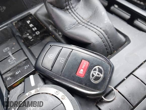 2024 Toyota Tacoma SR5 with VIN 3TMLB5JN5RM010502, listed as a IAAI auction lot 43521054 with 22,894 mi miles and . Bid and sale history available at DreamBid. Image 11.