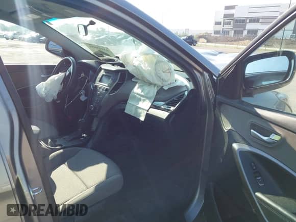 2018 Hyundai Santa Fe 2.4L with VIN 5NMZT3LB7JH095235, listed as a IAAI auction lot 43119951 with 96,322 mi miles and . Bid and sale history available at DreamBid. Image 5.